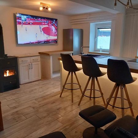 Holiday Home Alojzija Μπλεντ Εξωτερικό φωτογραφία